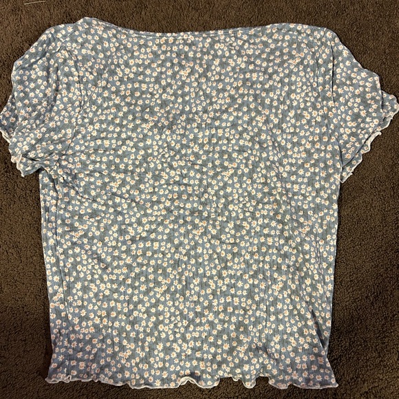 American Eagle Crop Top - Picture 2 of 3
